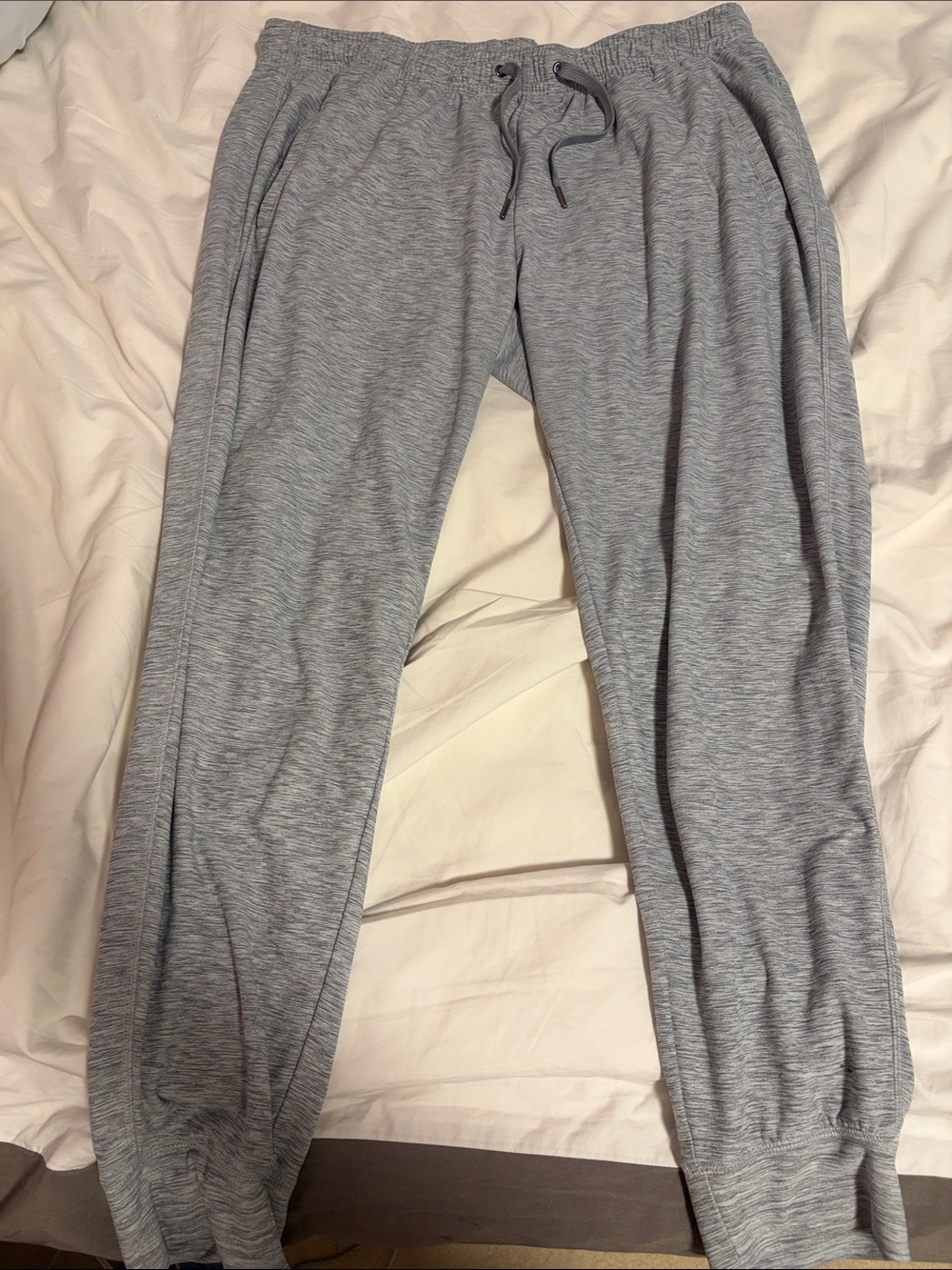 Old Navy Breathe On Heather Gray Jogger Sweatpants - Large
